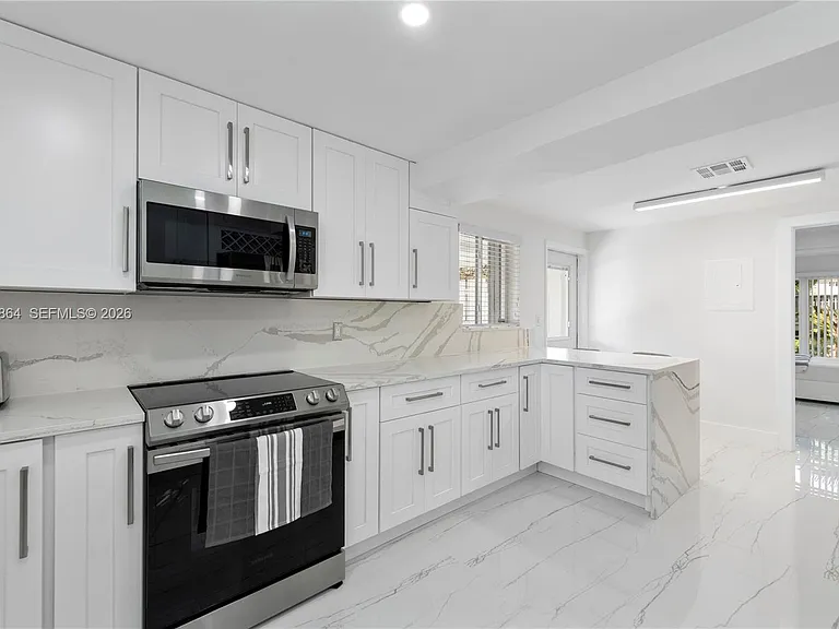 2531 Key Largo Ln — Photo 13