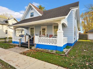 205 W Washington St, Roachdale, IN