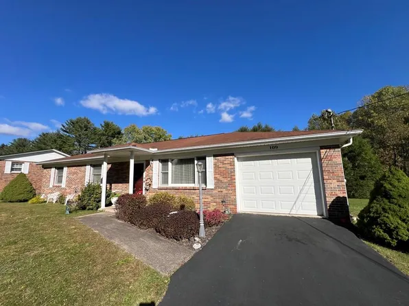 109 Francis Ave, Beckley, WV 25801