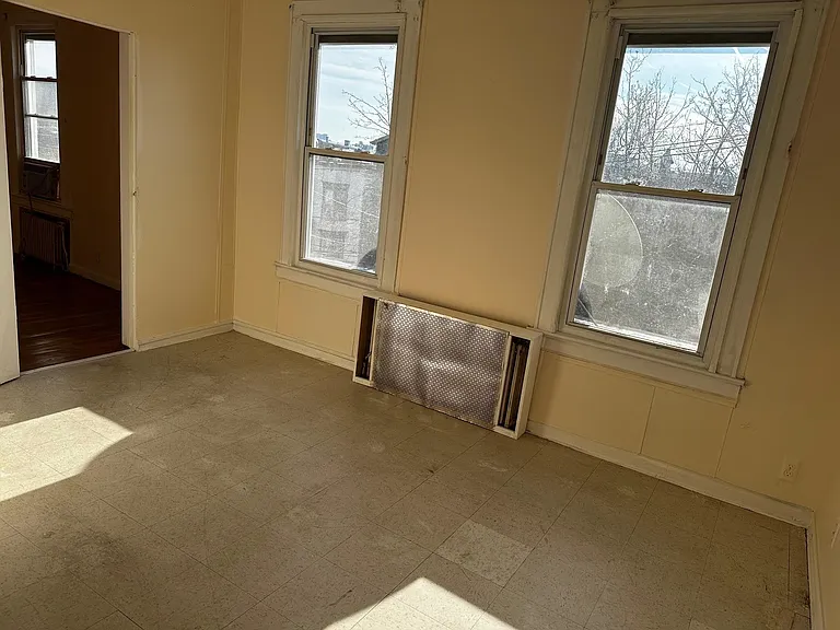 28 Lincoln St #2 — Photo 8
