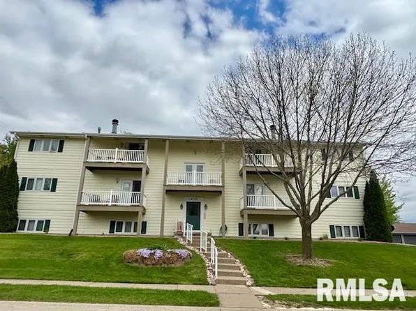 4175 31st St APT 1C, Bettendorf, IA 52722
