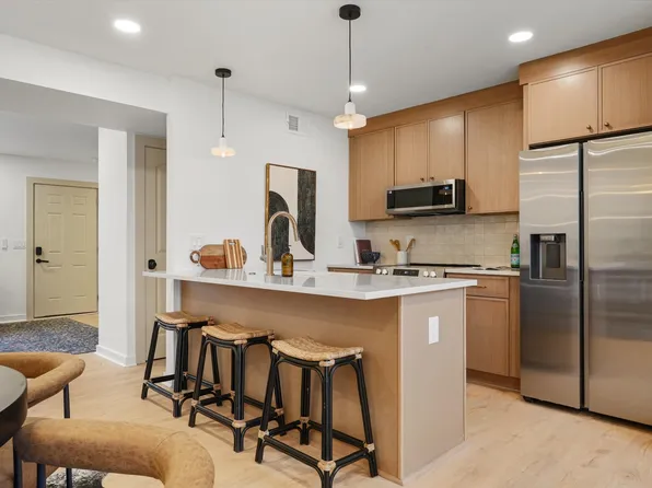 2129 Acklen Ave #13, Nashville, TN 37212