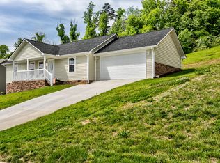 141 Judge Asbury Ct, Jacksboro, TN 37757