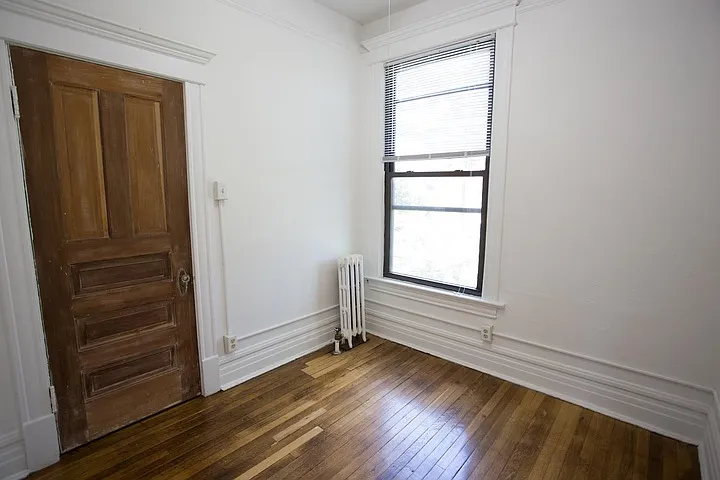 5401-5403 S. Woodlawn Avenue — Photo 22