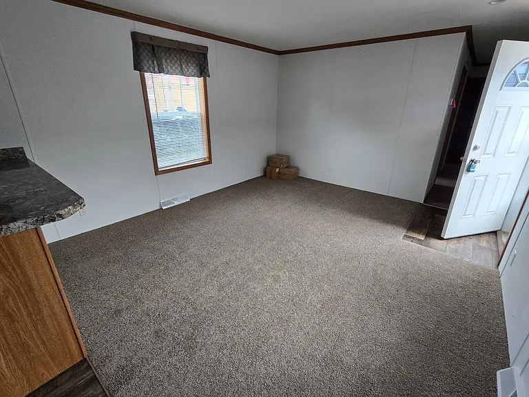 5425 Valley Dr #30 — Photo 4