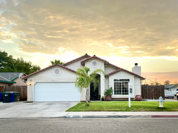 601 S Creekside Street, Porterville, CA 93257