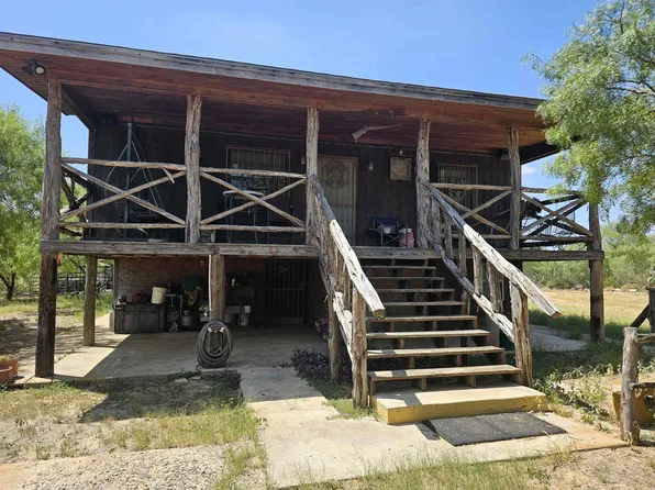 521 Rr 6250a, Laredo, TX 78045