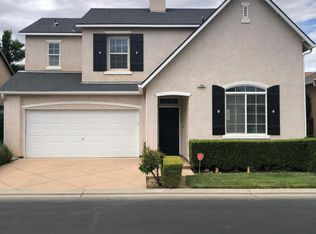 755 W Riviera Ln, Clovis, CA 93619