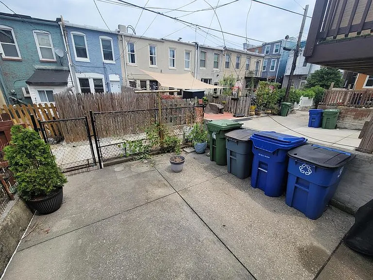 9 N Luzerne Ave — Photo 25