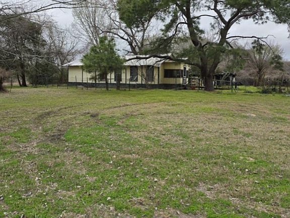 2nd image of 9509 County Road 242