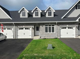 152 Wilmer Ave, Gananoque, ON K7G3C3