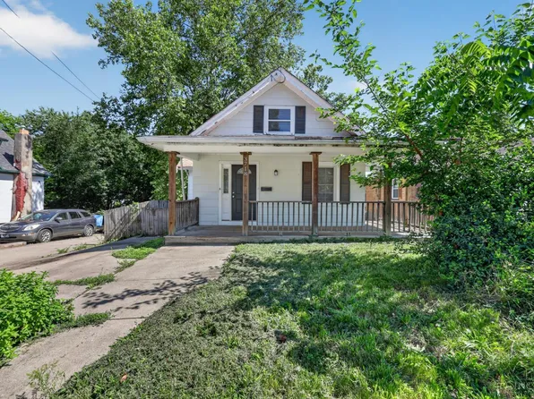 3718 Standish Ave, Cincinnati, OH 45213