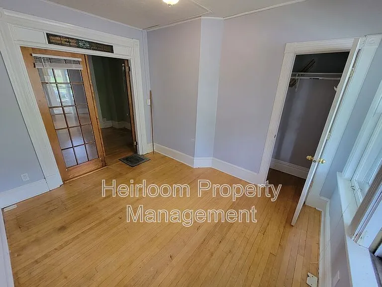 1206 E 3rd St #A — Photo 4