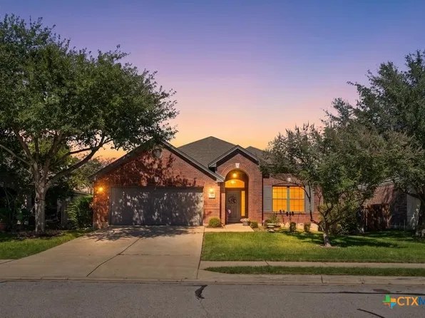 2005 Woodway Dr, Leander, TX 78641