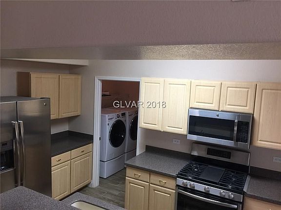 2nd image of 8250 N Grand Canyon Dr Unit 1072