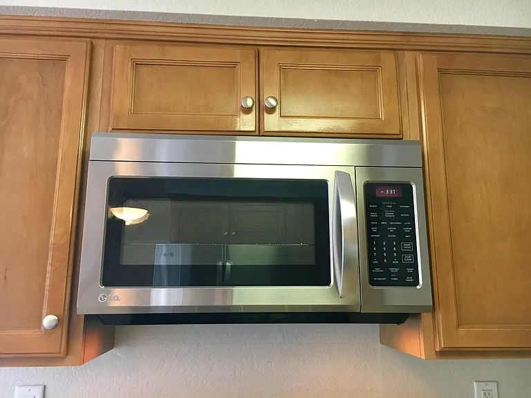 1545 W 207th St #3 — Photo 3