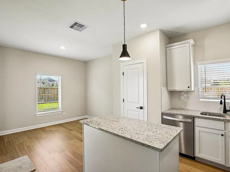 3085 Sorrento Hill Dr — Photo 21