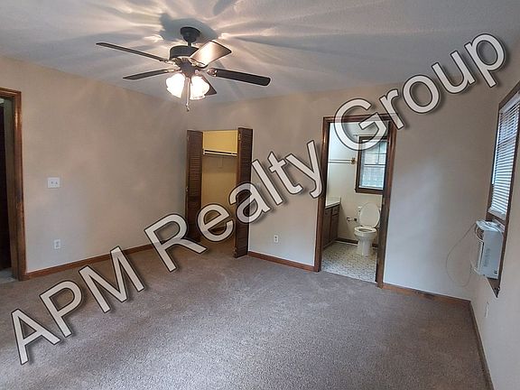 4th image of 1417 Waterwood Dr
