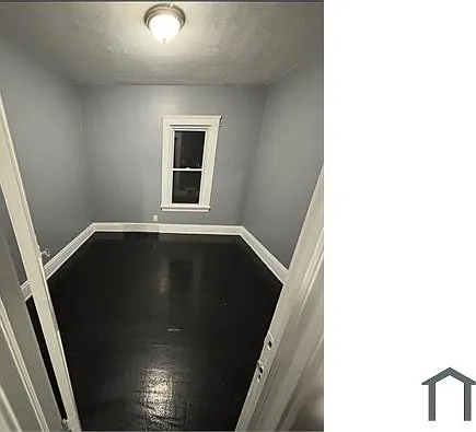 13717 Benwood Ave #UP — Photo 6