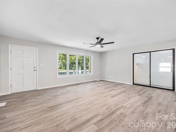 4th image of 24668 Saint Martin Rd