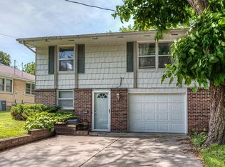 4006 55th St, Des Moines, IA 50310