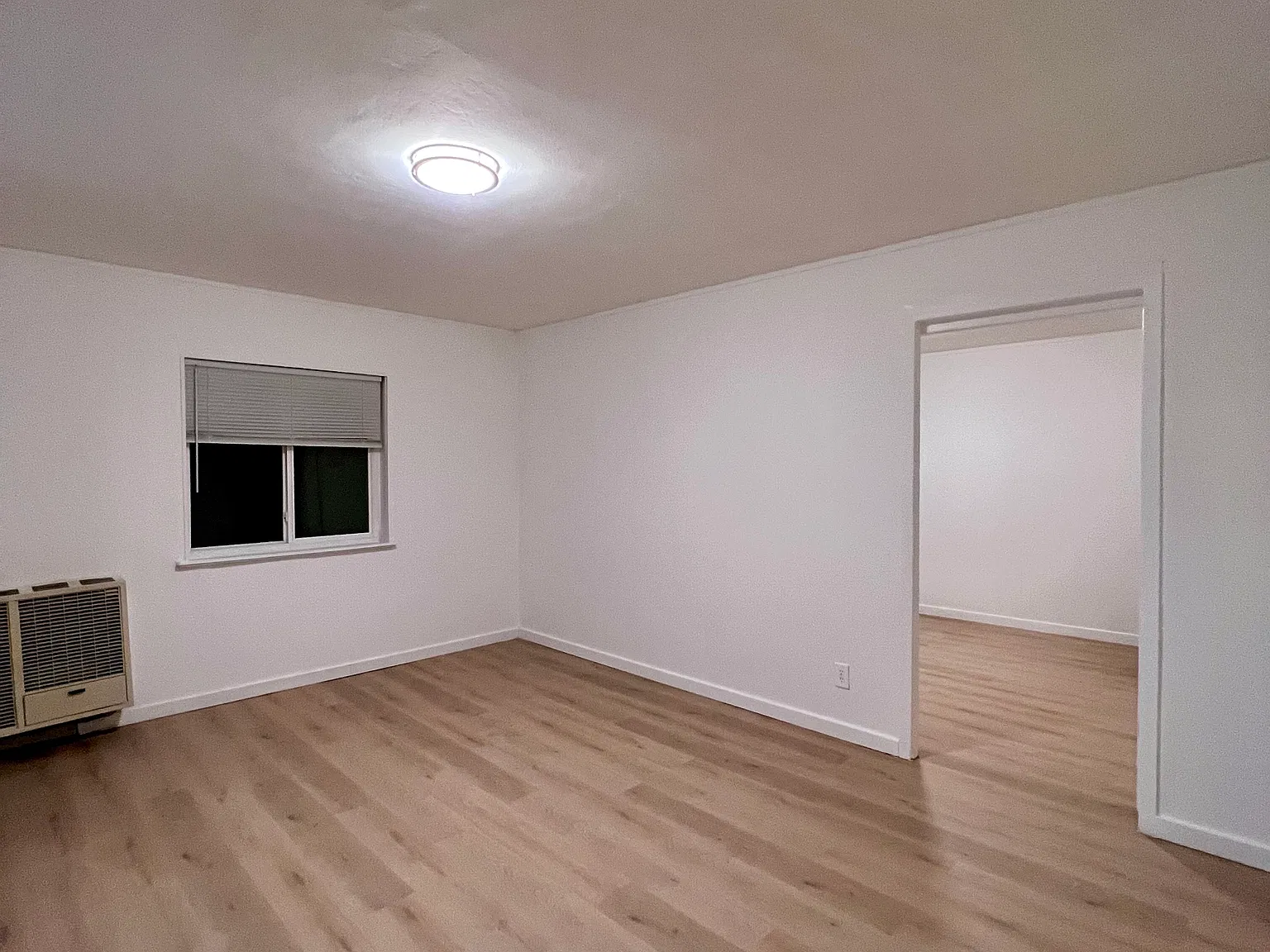 146 Gardiner Ave — Photo 4