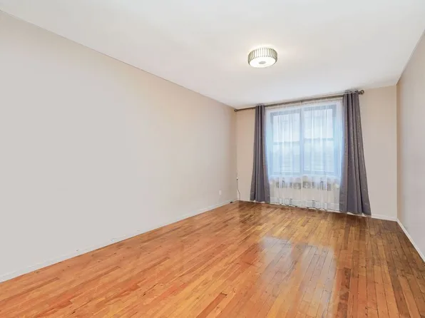 1213 Avenue Z image 20 of 33