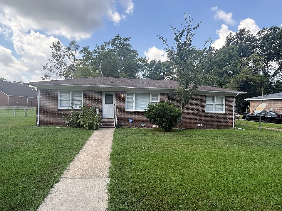 312 Orange Cir