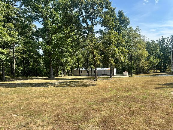 5th image of 37 Clear Brook Lane