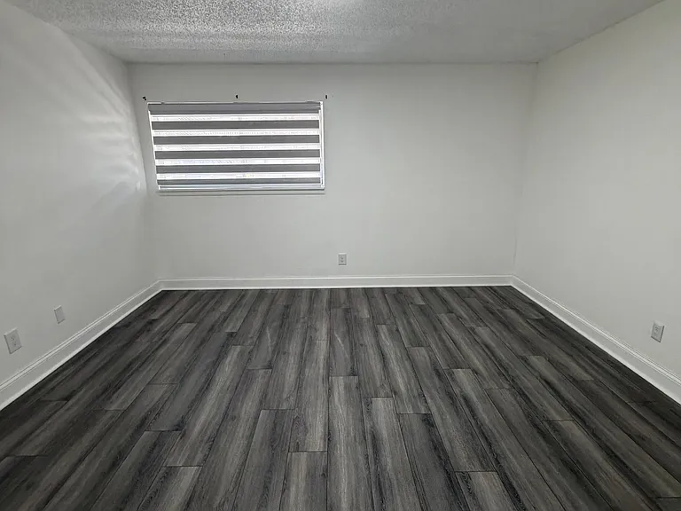 6310 Newtown Cir #B5 — Photo 14