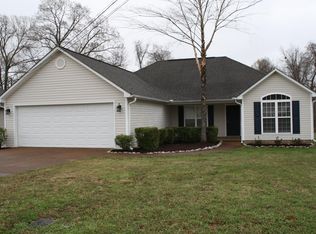130 Turtle Creek Dr, Jackson, TN 38305