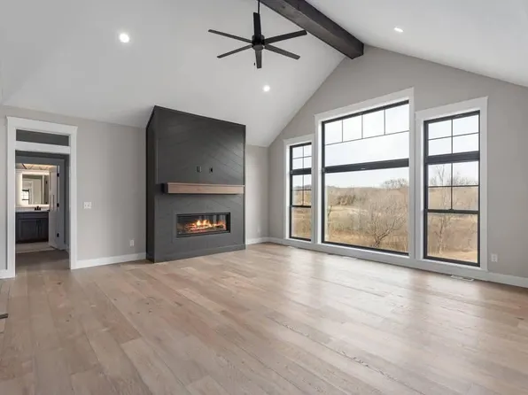 1187 60th St, Hudson, WI 54016