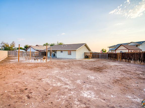4th image of 423 Vaquero Trl