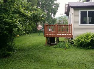 121 W 23rd St, Dubuque, IA 52001
