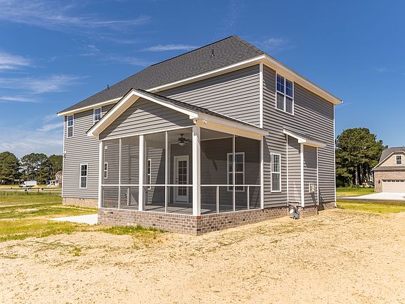 3rd image of 967 Whiskey Ct
