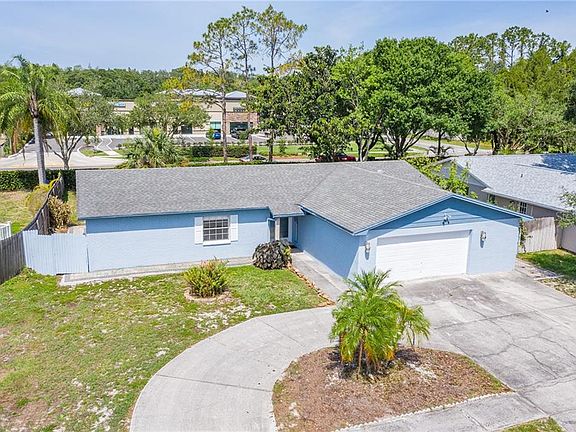 5th image of 16306 Norwood Drive
