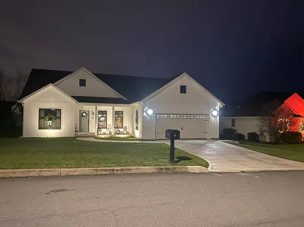 8 Casey Ave #L-135, Old Forge, PA 18518