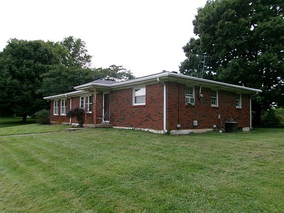 4th image of 140 Old Carmon Rd