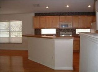 9129 Cliff Lake Ln, Tampa, FL 33614