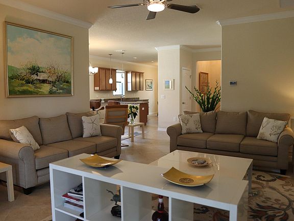 Open Floor Plan, Living, Kitchen, Dining, Entryway