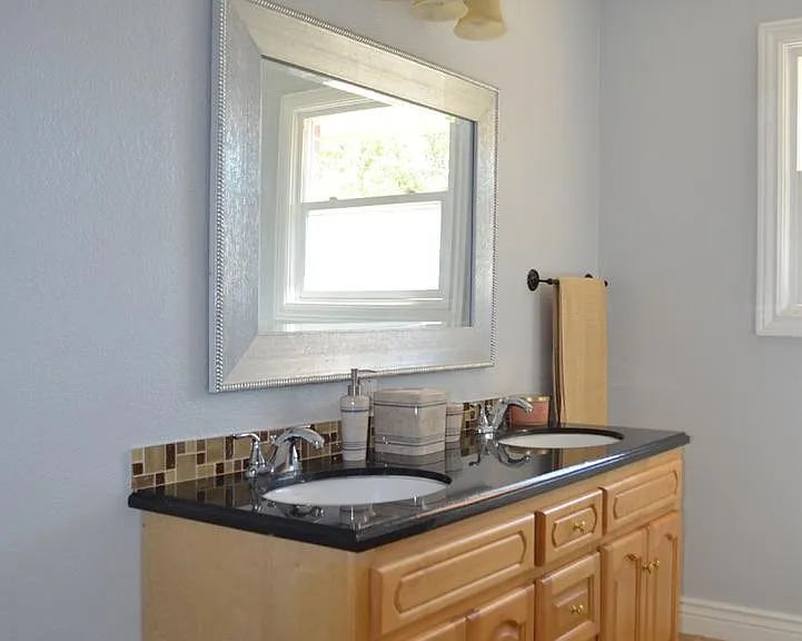 3941 Myrtle Ave — Photo 12