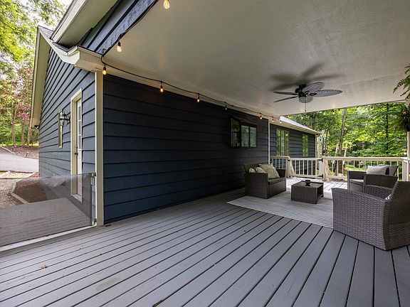 2nd image of 308 Jefferson Dr