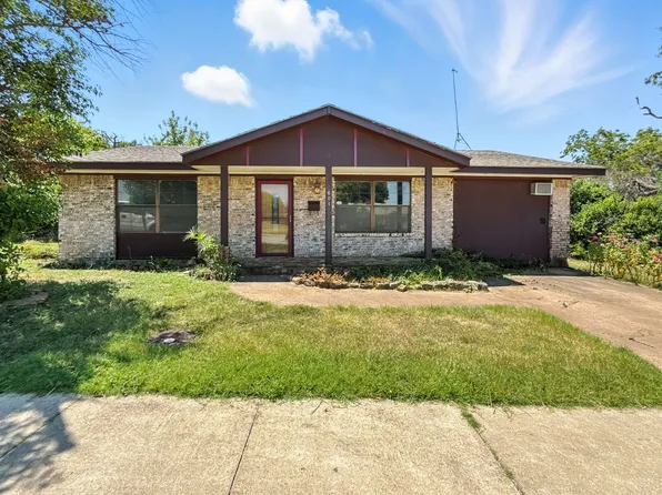604 E Gentry St, Hamilton, TX 76531