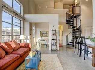 907 Duncan Ln APT 301, Austin, TX 78705