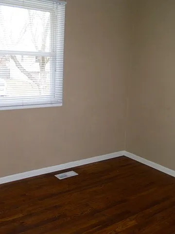 21817 Olivia Ave photo 1