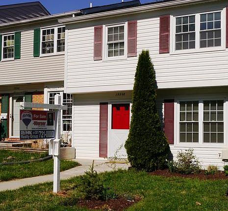 2nd image of 19908 Waterloo Ct