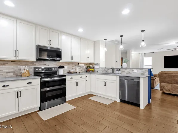 2056 W ALLENS PEAK Drive, San Tan Valley, AZ 85144