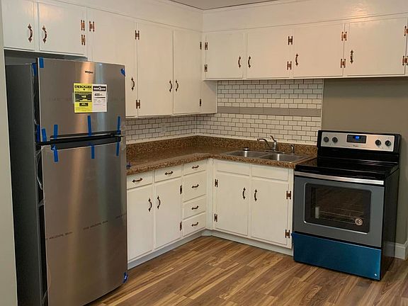 4th image of 4337 Camille Ave NW