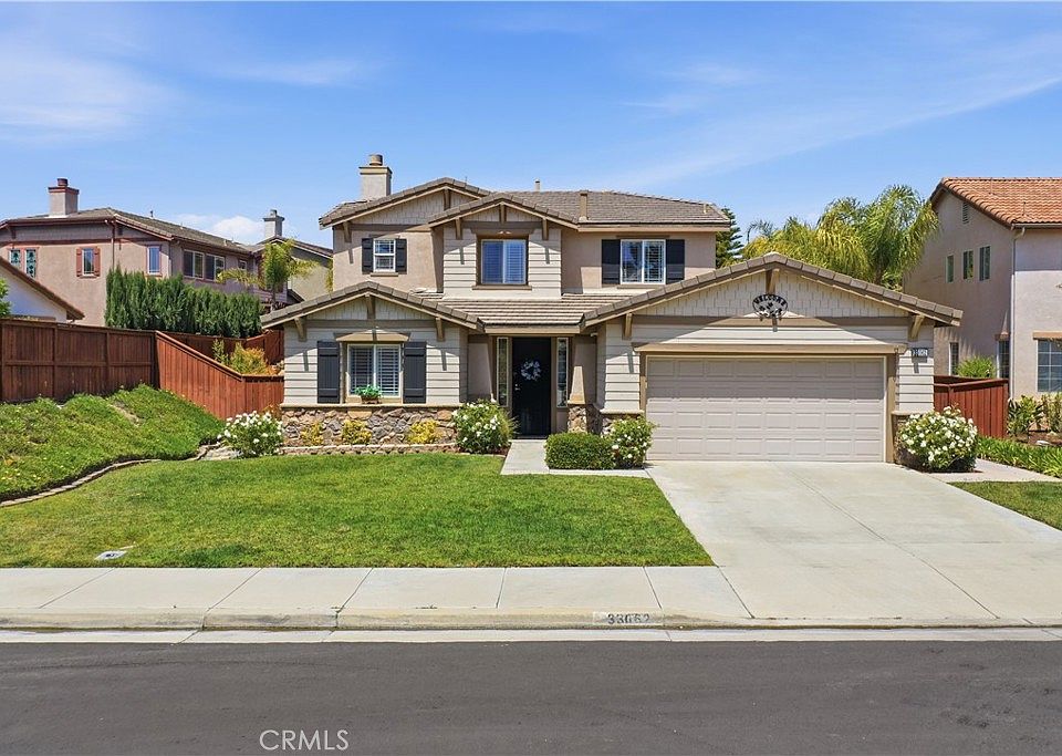 1st image of 33062 Fox Rd