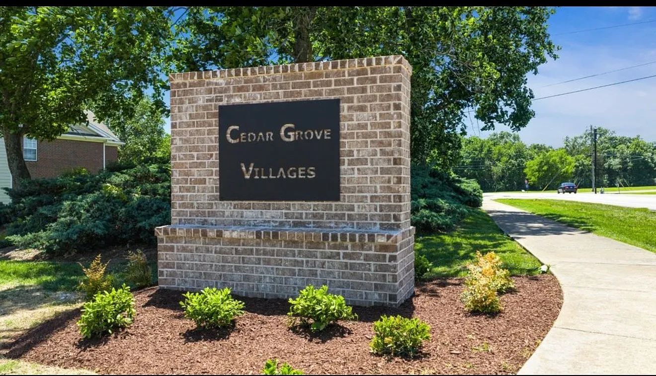 3 bed, 2.5 bath, 1687 sqft, $1,995 — Photo 1
